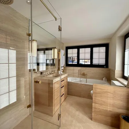 Cozy 3-bedroom In The Heart Of Βίλα Γκστάαντ