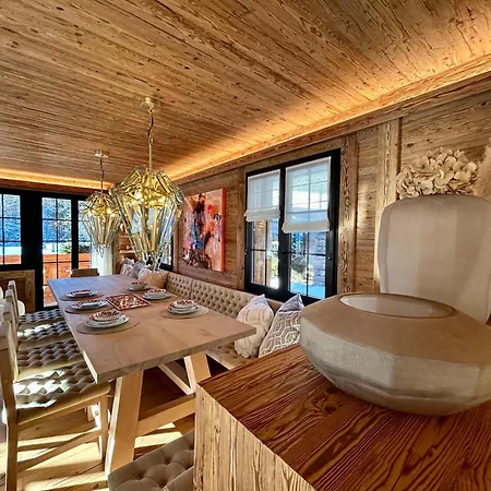 Cozy 3-bedroom In The Heart Of * Γκστάαντ