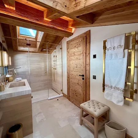 Cozy 3-bedroom In The Heart Of Гштад