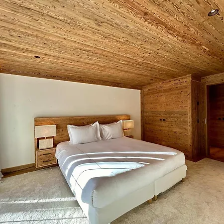 Cozy 3-bedroom In The Heart Of Вилла