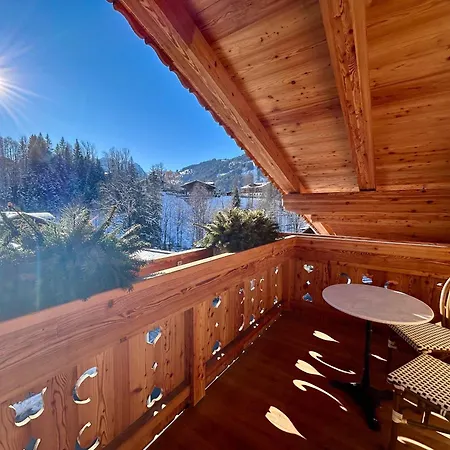 Cozy 3-bedroom In The Heart Of *